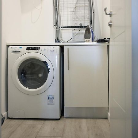 Malaga Velarde Center Apartment Bagian luar foto