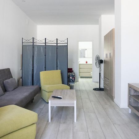 Malaga Velarde Center Apartment Bagian luar foto