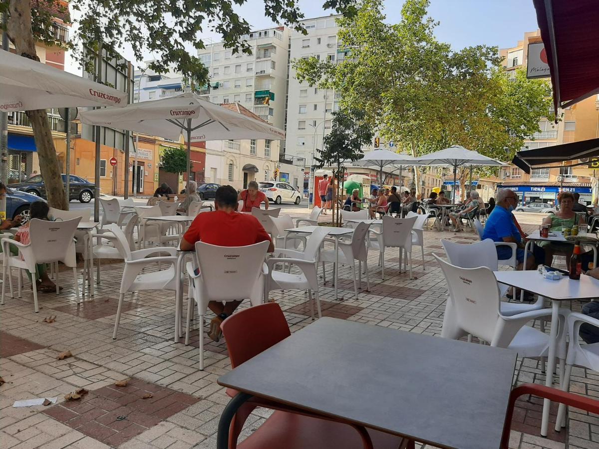 Malaga Velarde Center Apartment Bagian luar foto