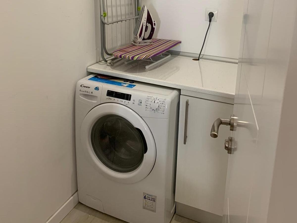 Malaga Velarde Center Apartment Bagian luar foto