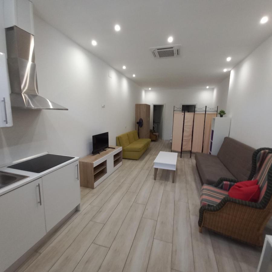 Malaga Velarde Center Apartment Bagian luar foto