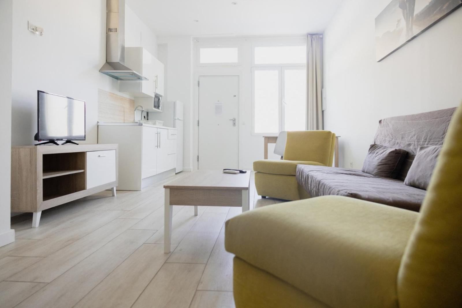 Malaga Velarde Center Apartment Bagian luar foto