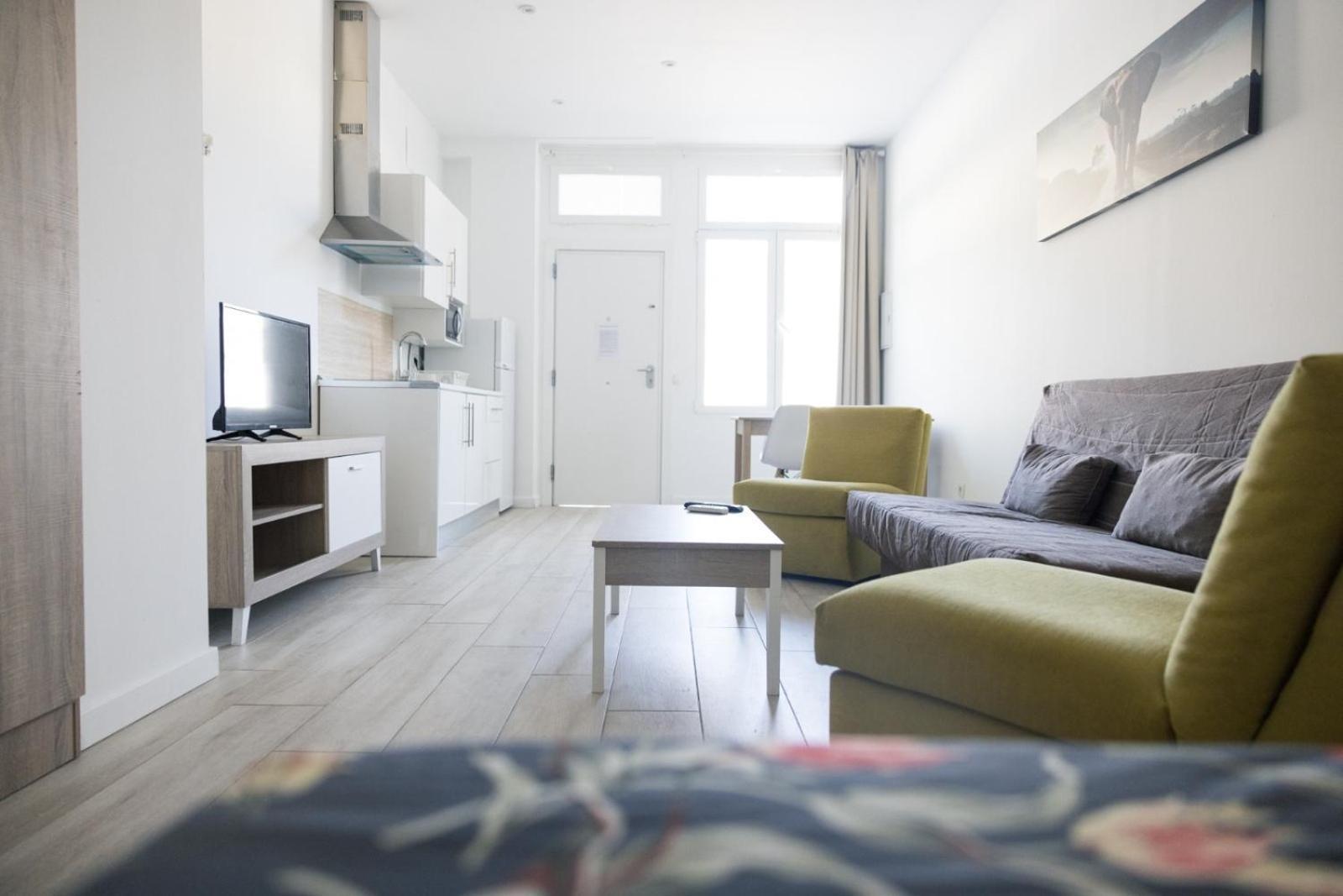Malaga Velarde Center Apartment Bagian luar foto
